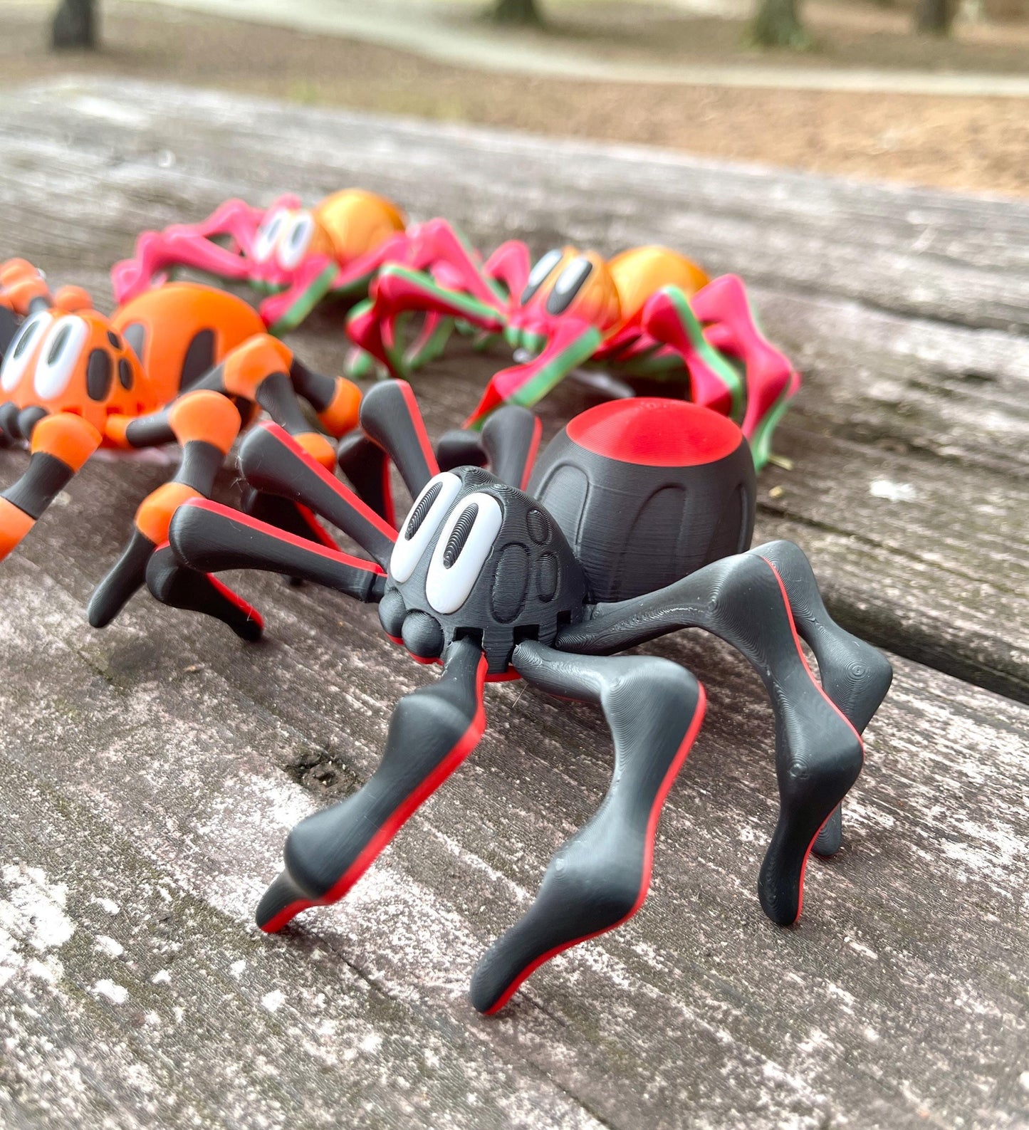 Blob Spider with Retractable Magnetic Web | 3D Printed Articulating | Creepy Cute Fidget Toy | Spider Desk Decor or Fridge Magnet