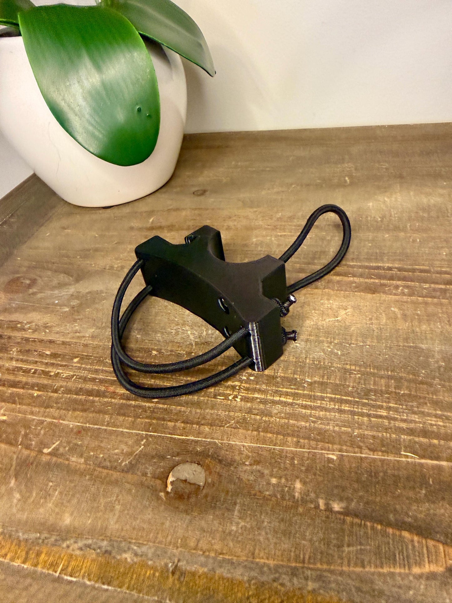 Goodman Style Dive Torch Handle for OrcaTorch ZD710 MK2 | PETG + Bungee | Hands-Free Scuba Light Mount | Adjustable Underwater Light Holder