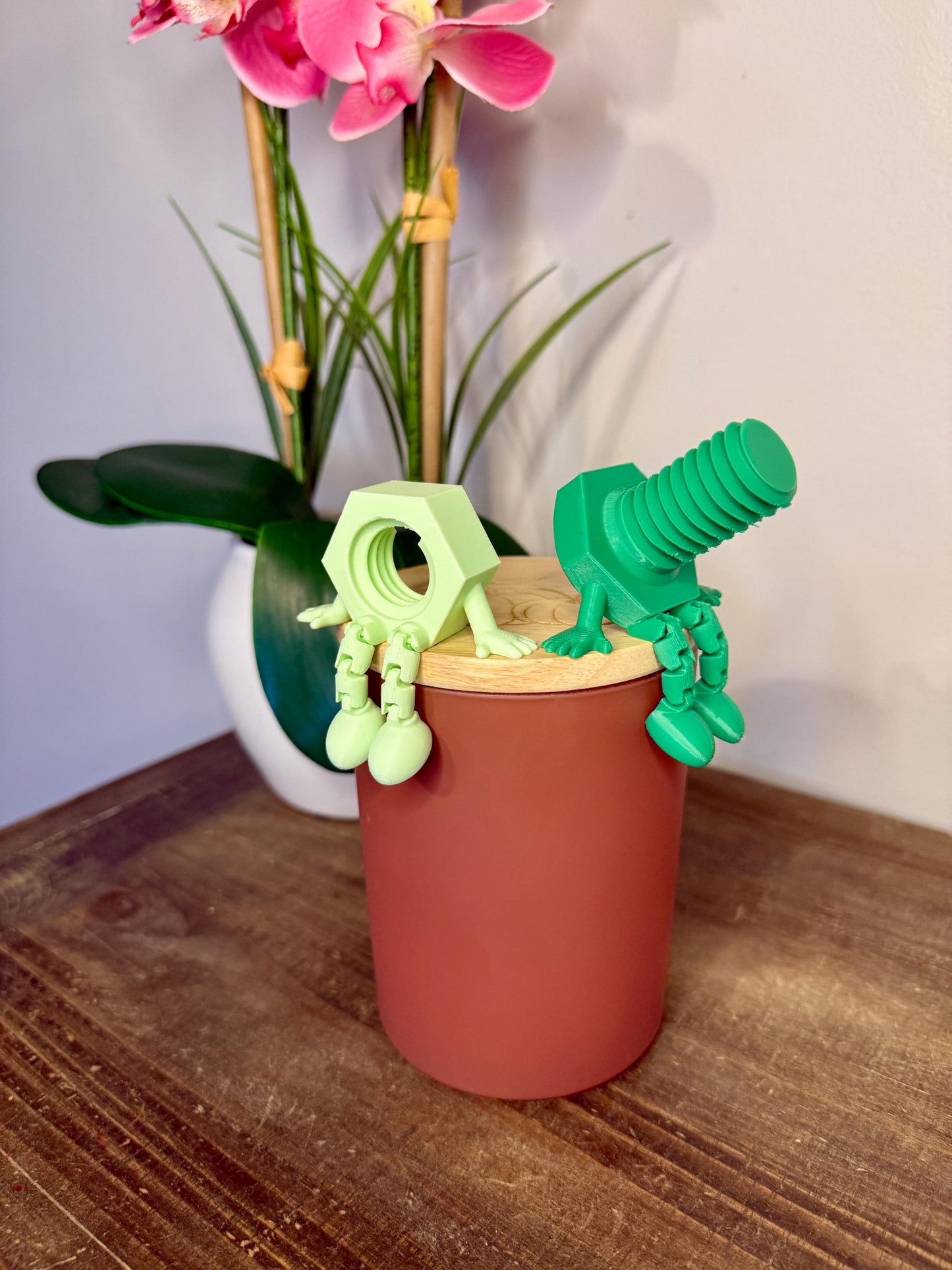 Scandalous Nut & Bolt Couple | Romantic and Ridiculously Cute Desk Buddy | Funny Couple Gift | 3D Printed Shelf Sitter Decor | Scandalous