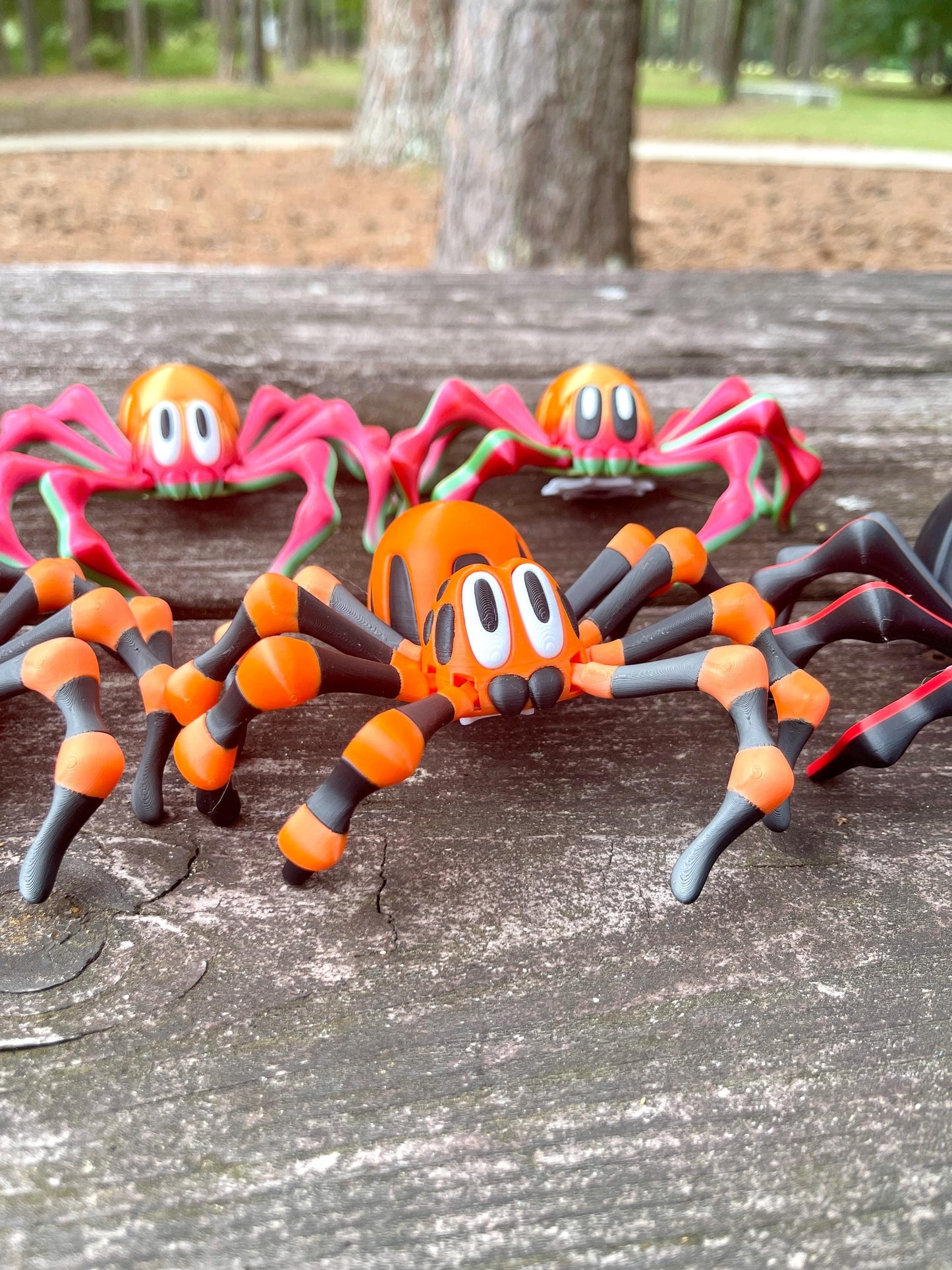 Blob Spider with Retractable Magnetic Web | 3D Printed Articulating | Creepy Cute Fidget Toy | Spider Desk Decor or Fridge Magnet