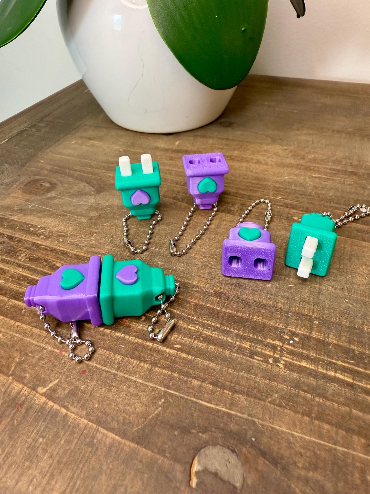 Funny Plug and Socket Keychain Set – Non-Magnetic Connection