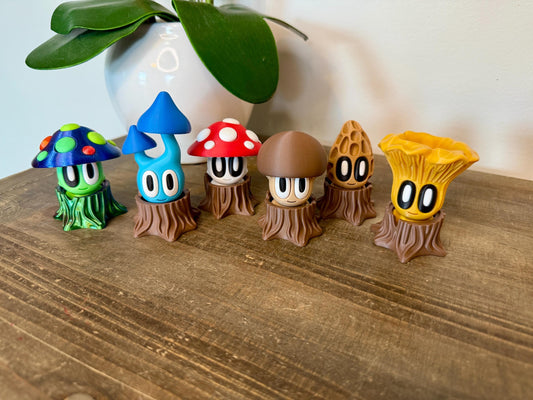 Whimsical 3D Printed Mushrooms – Poseable Fungi Figurines with Twist-Lock Stumps | Toadstool, Chanterelle, Morel, Pinkgill, Psychedelic