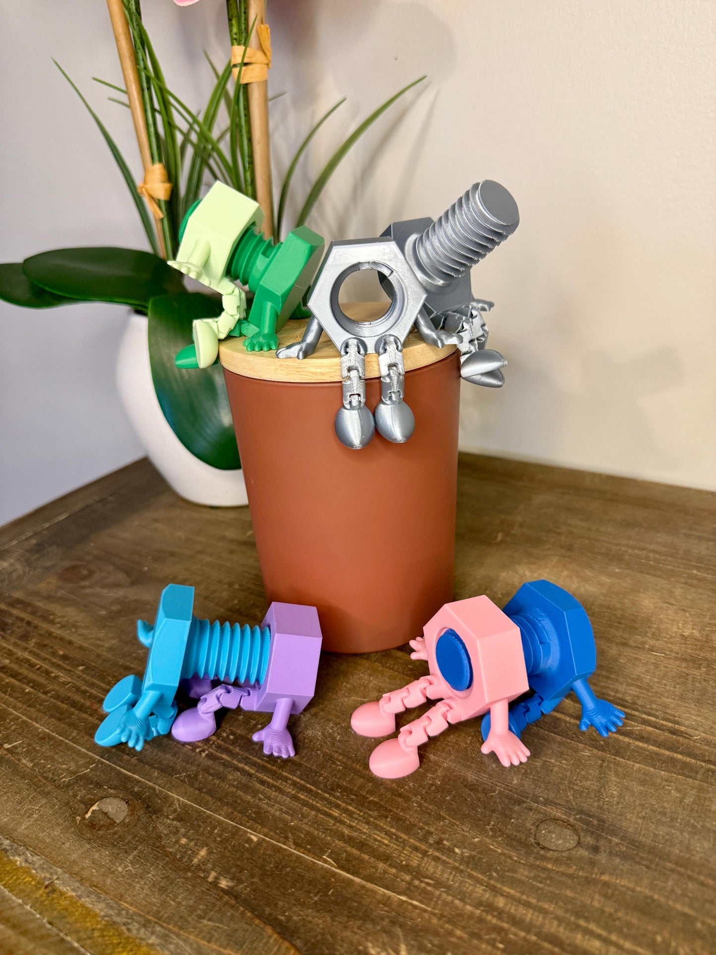 Scandalous Nut & Bolt Couple | Romantic and Ridiculously Cute Desk Buddy | Funny Couple Gift | 3D Printed Shelf Sitter Decor | Scandalous