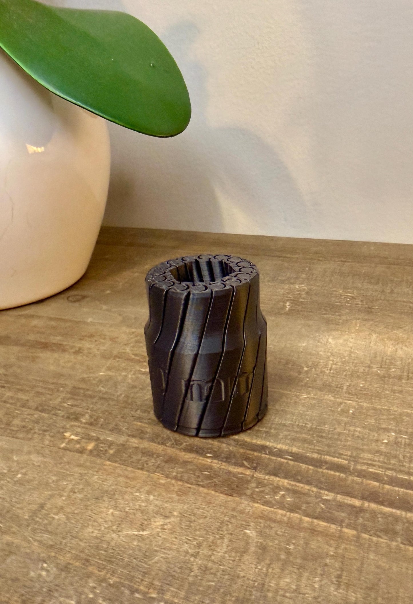 Fidget Toy 10mm | Twist Pull Desk Toy | 3D Printed Tactile Gadget | Handheld Desk Fidget | Silver or Black